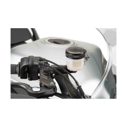 PUIG SUZUKI GSX-R750 2004 TAMPA BOMBA OLEO PRATA PUIG SUZUKI GSX-R750 2004 TAMPA BOMBA OLEO PRATA