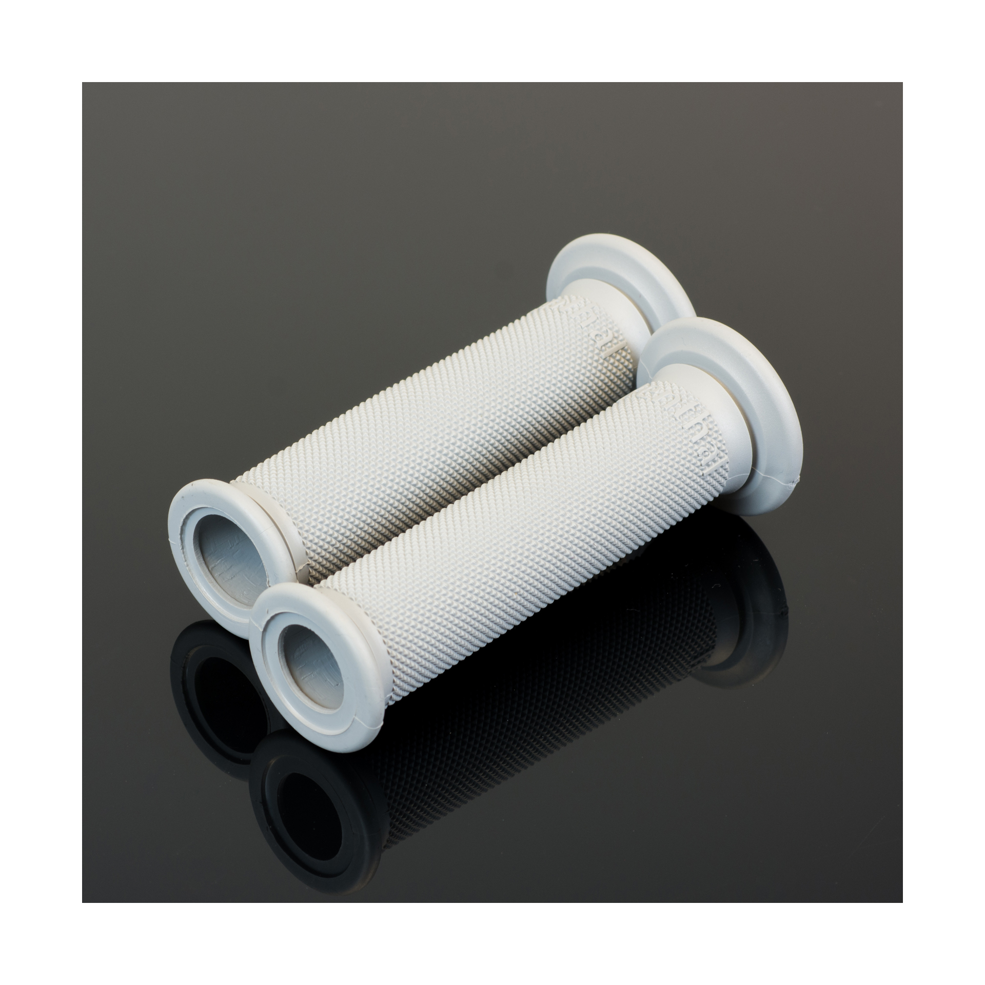 RENTHAL PUNHOS ESTRADA Short Soft ABERTO RENTHAL PUNHOS ESTRADA Short Soft ABERTO
