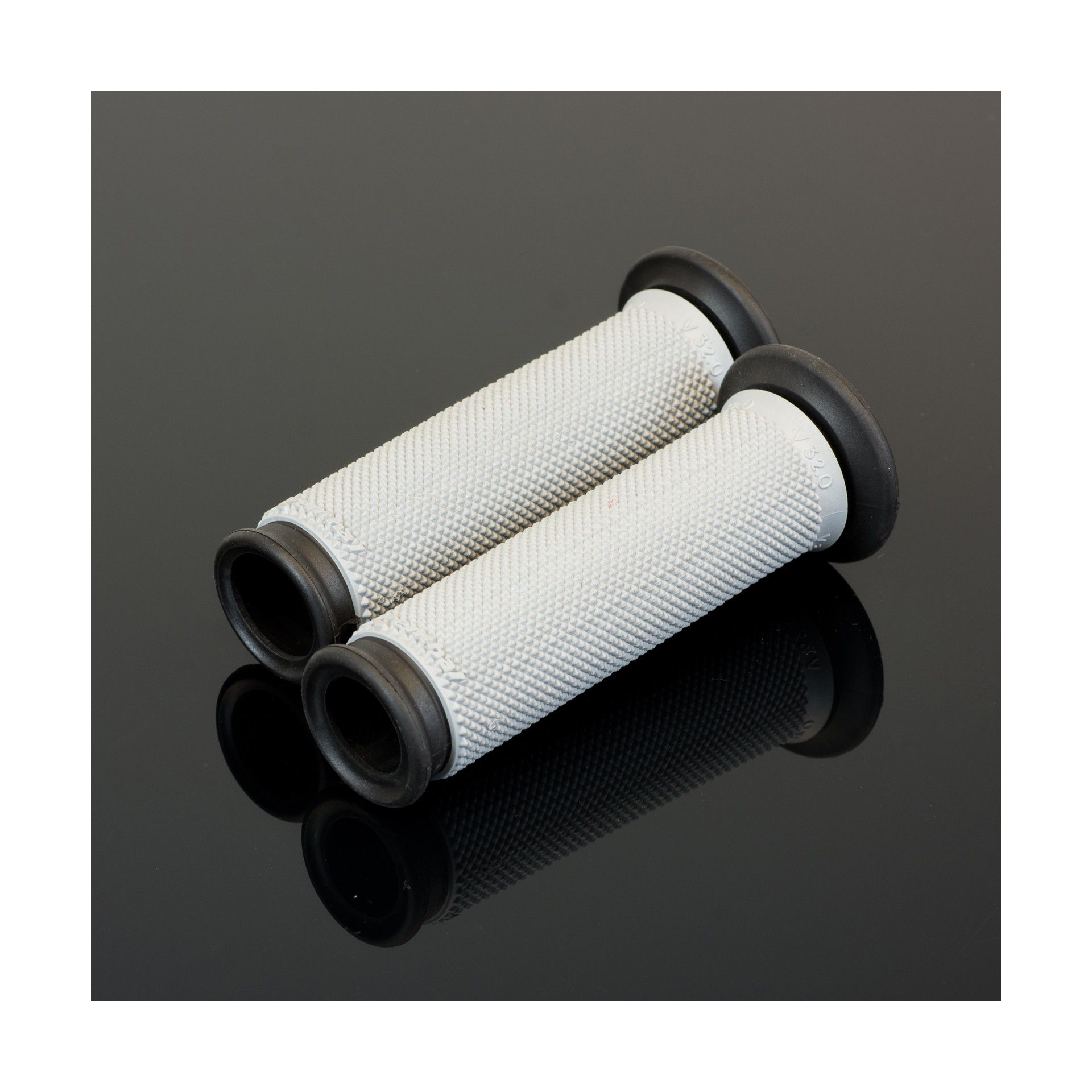 RENTHAL PUNHOS ESTRADA Dual Layer 32mm PRETO RENTHAL PUNHOS ESTRADA Dual Layer 32mm PRETO