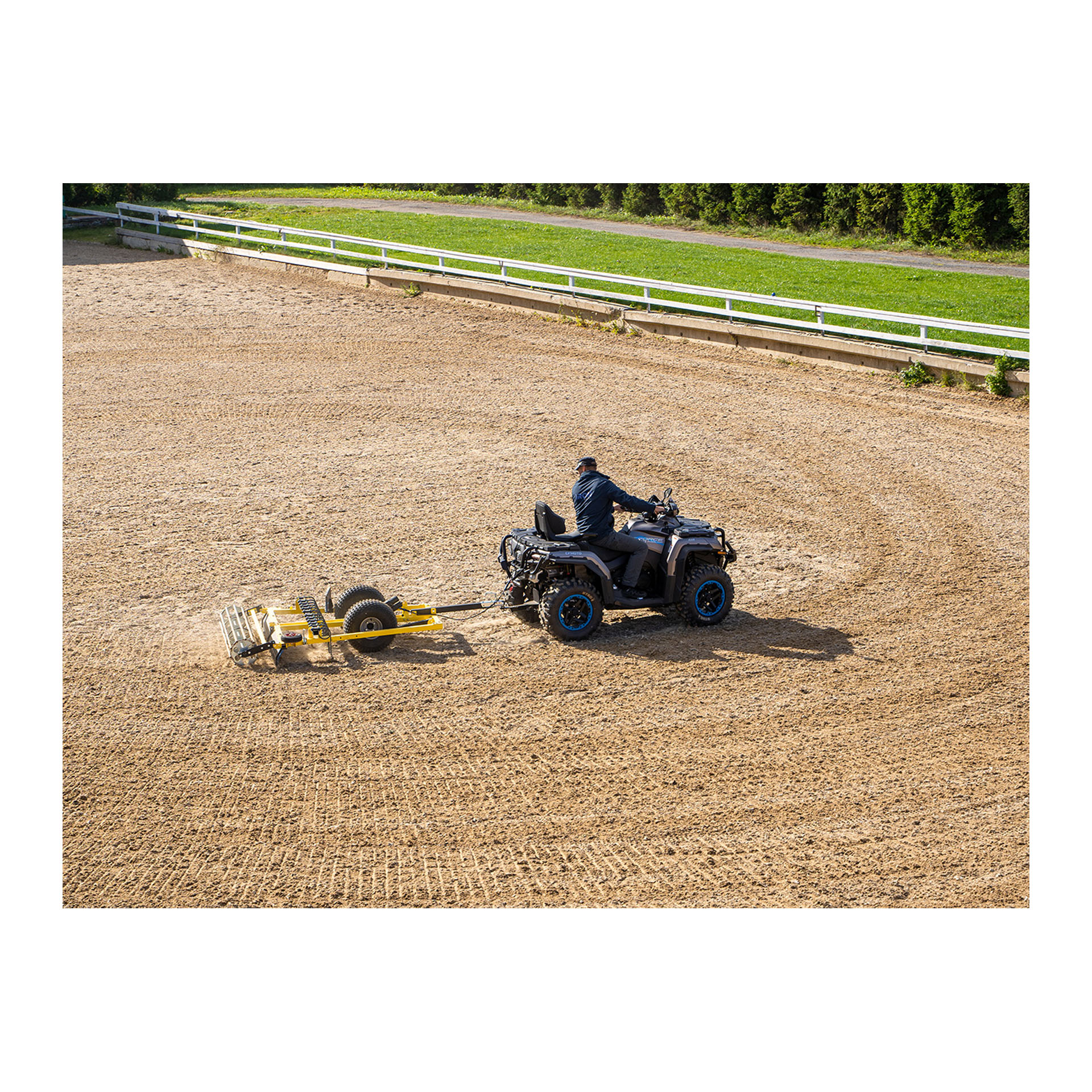 RIDING ARENA LEVELER