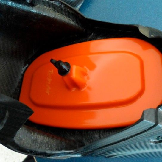 TAMPA LAVAGEM DA CAIXA DO FILTRO AR 4T